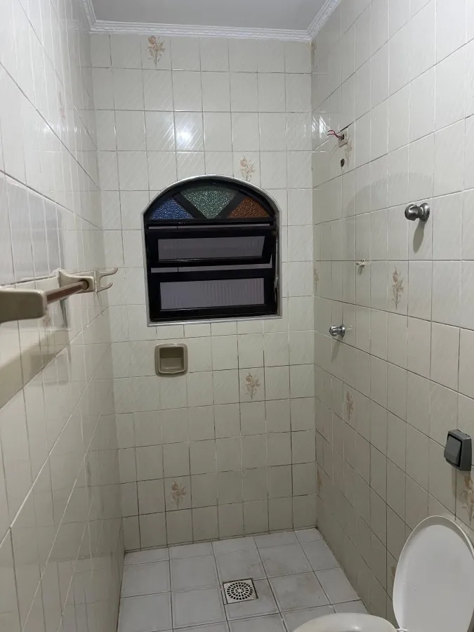 Imagem Casa para Venda em Praia Grande, Aviação, 4 dormitórios, 2 suítes, 2 banheiros, 4 vagas