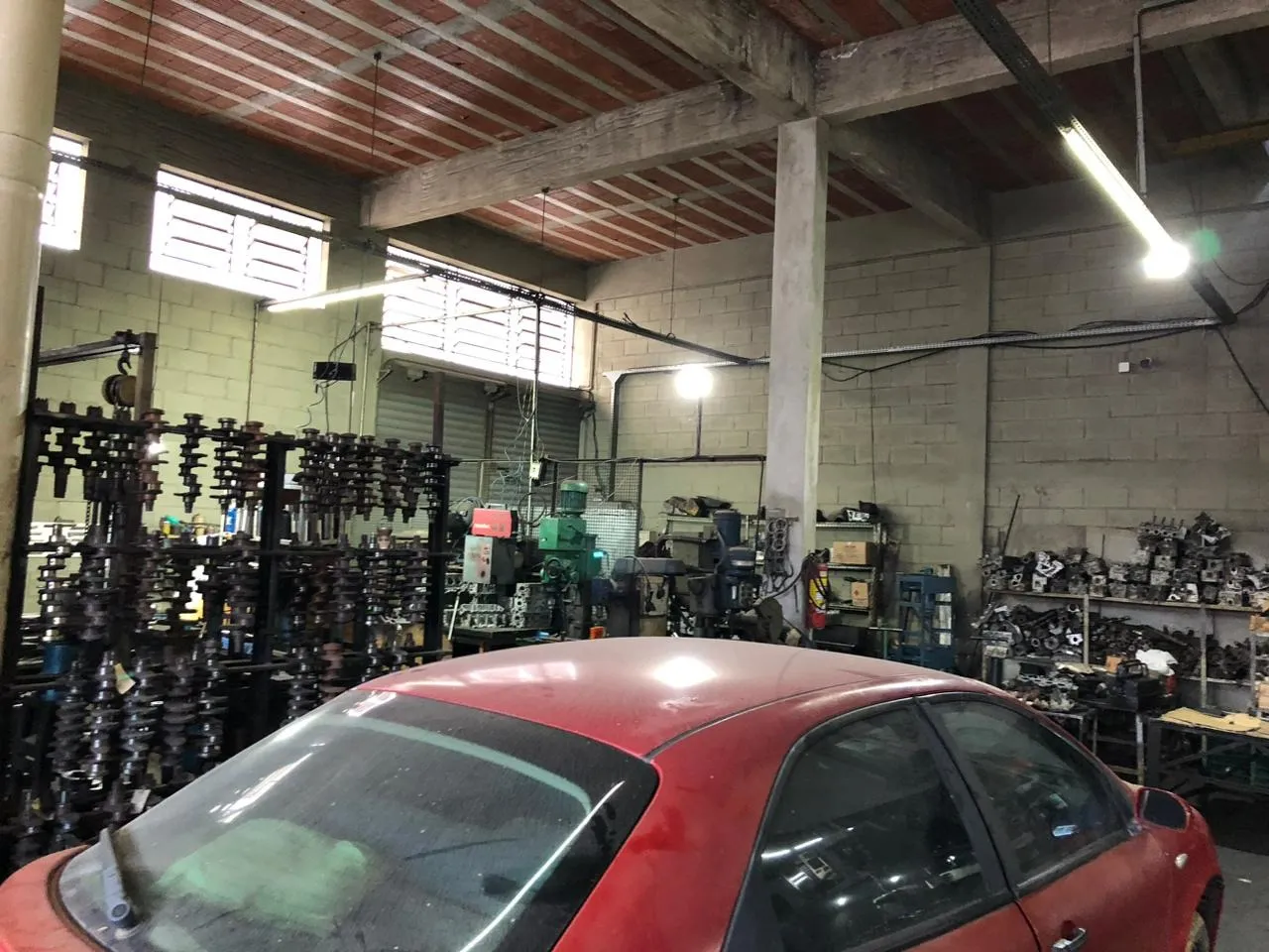 Imagem LINDO GALPÃO COMERCIAL DE 250M² NO JD TOLEDO!!!