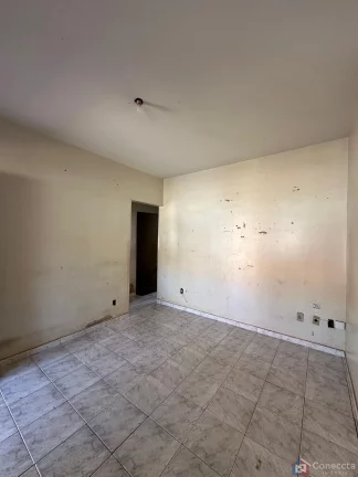 Imagem Casa à Venda no Jardim Esperança – 3 Quartos, Quintal e Ótimo Espaço em Patos de Minas