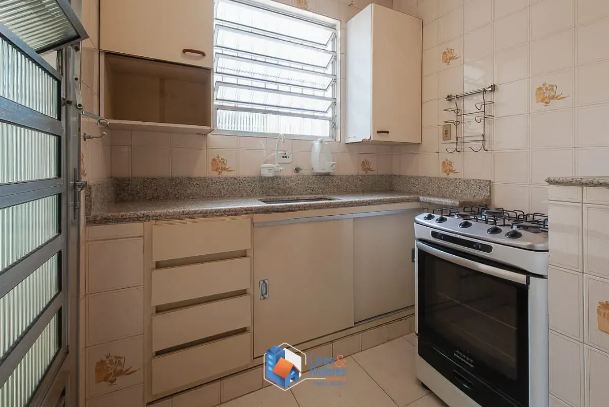 Imagem Sobrado para venda em Perdizes com 2 quartos, sendo 1 suíte, 195m²