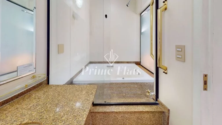 Imagem Flat disponível para venda no Plaza Inn Small Town em Santana, com 53m², 1 dormitório e 1 vaga