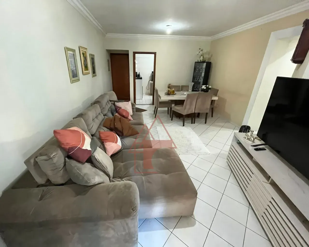 Imagem Apartamento com 2 Quartos à Venda, 80 m² em Guilhermina - Praia Grande