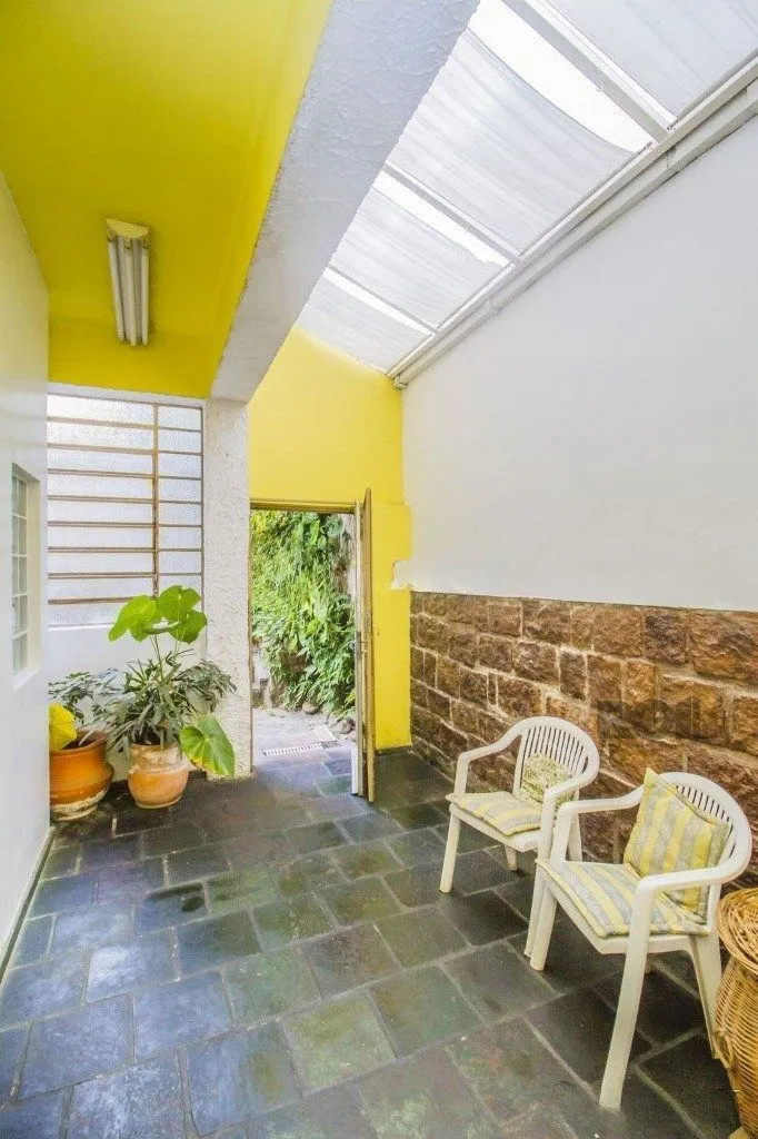 Imagem Casa de 4 dormitórios, bairro Santa Tereza