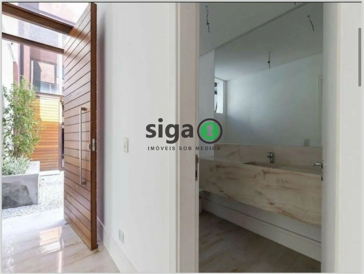 Imagem Casa de condomínio a venda no Campo Belo, 4 quartos