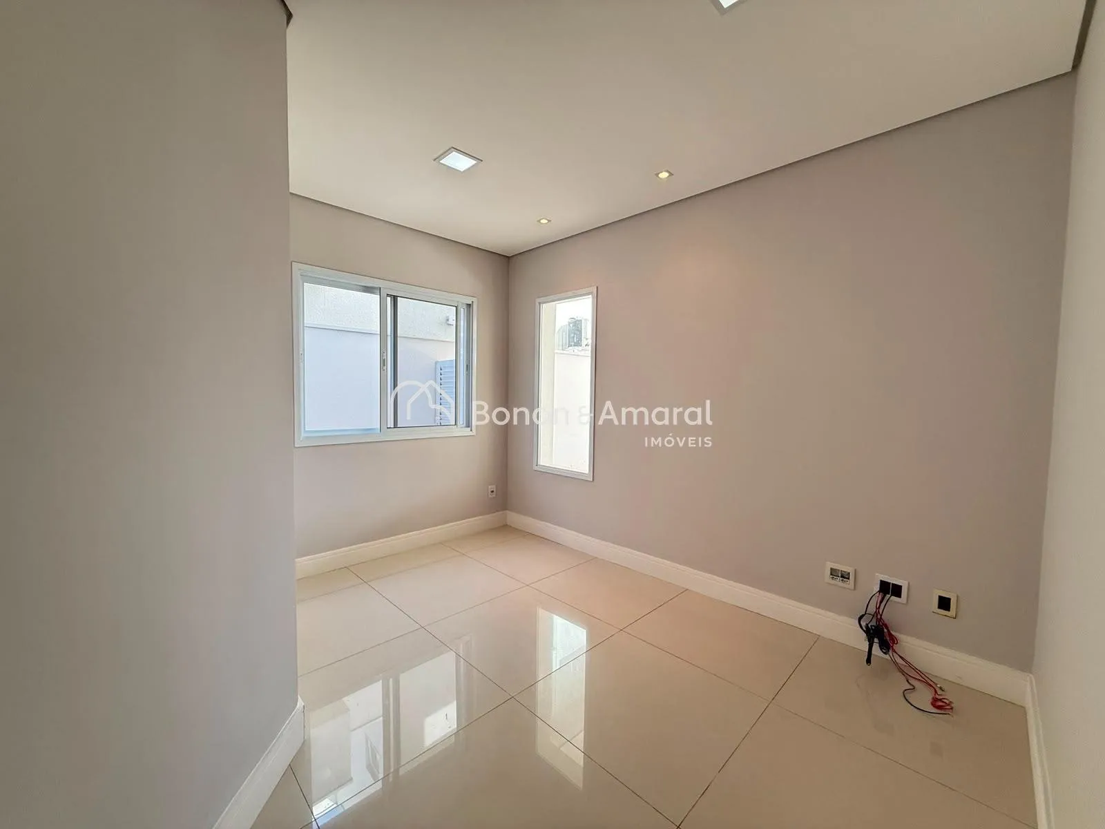Imagem Casa em condomínio no Condomínio Terras Do Cancioneiro Paulínia, de 3 quartos, 260 m² à venda no Condomínio Terras do Cancioneiro - Paulínia/SP