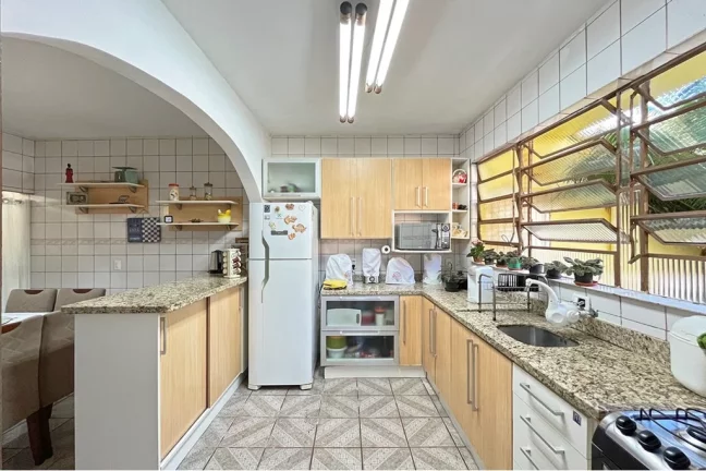 Imagem Casa para venda no bairro Cristal em Porto Alegre