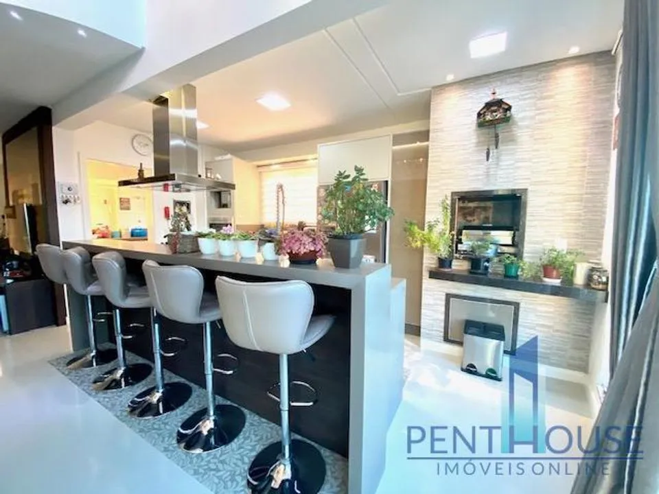 Imagem Apartamento Zona Central para Venda em Balneário Camboriú, CENTRO, 4 dormitórios, 4 suítes, 5 banheiros, 2 vagas