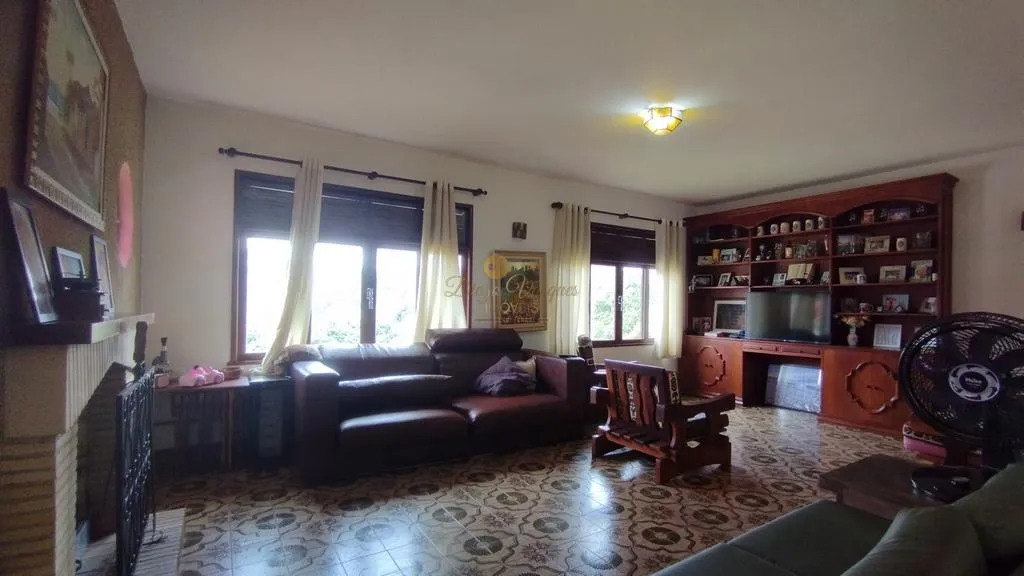 Imagem Casa em Condomínio para Venda em Teresópolis / RJ no bairro Quinta da Barra