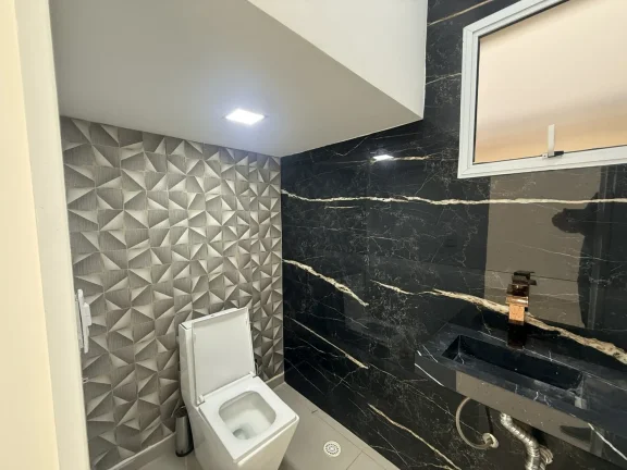 Imagem Linda Casa à Venda no Condomínio Villas do Jaguarí.