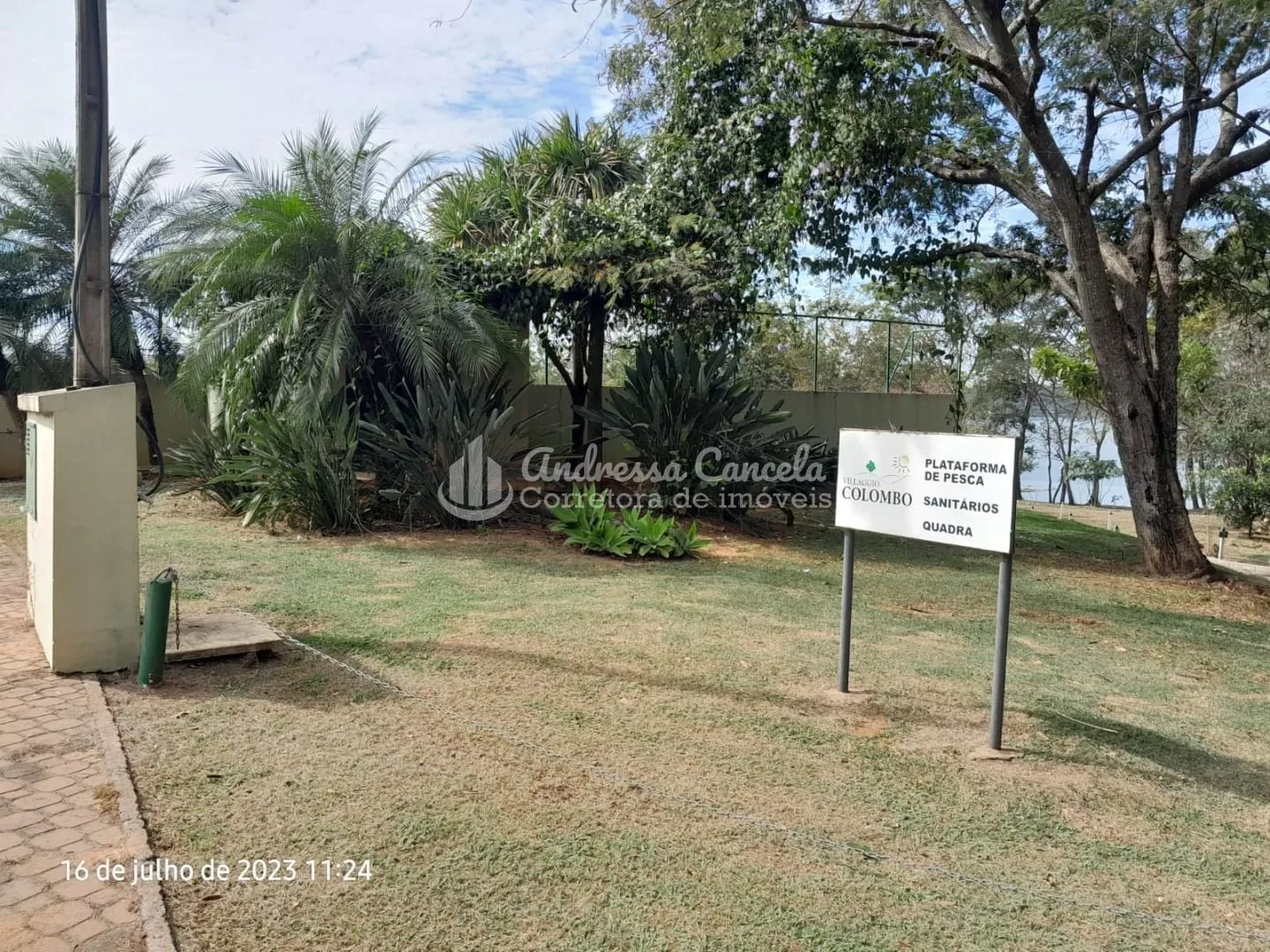 Imagem Condomínio Villagio Colombo - Rancho com 3 dormitórios à venda, 242 m² por R$ 850.000,00 - Villagio Colombo - Mendonça/SP