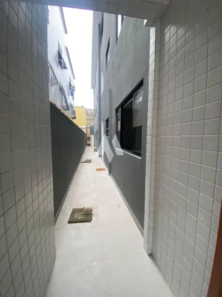 Imagem Casa Sobreposta Baixa 3 dormitórios, 2 vagas - Embaré / Santos