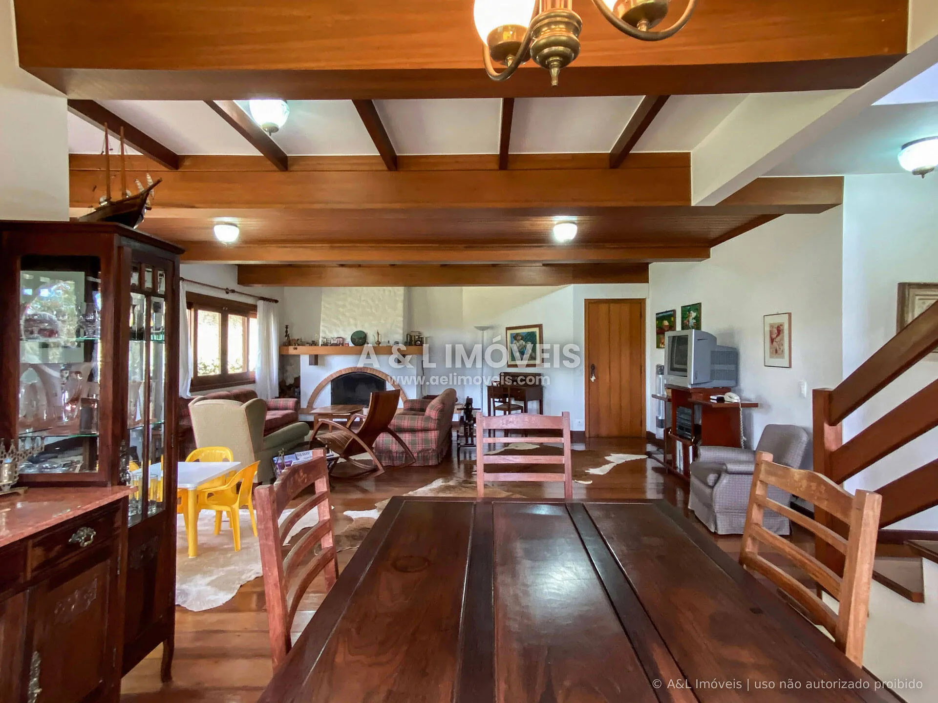 Imagem Casa em Campos do Jordão | 3.200 m², Caseiro e Pronta para Uso