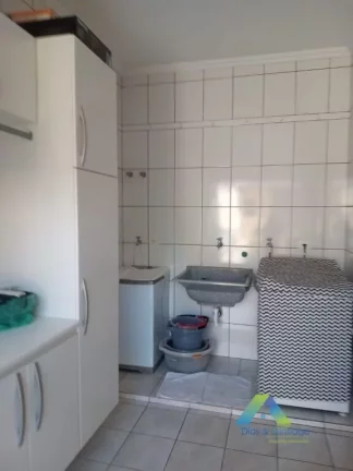 Imagem SÃO BERNARDO DO CAMPO SOBRADO 400m² COM EDICULA, 5 VAGAS COM OTIMO VALOR E LOCALIZAÇÃO !!!