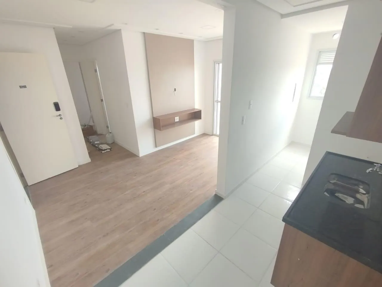 Imagem Apartamento Impecável no Residencial Monte Castelo: Conforto, Segurança e Vista Maravilhosa!