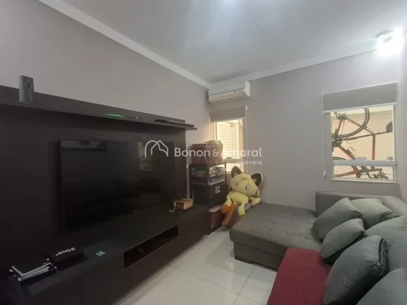 Imagem Este lindo imóvel conta com 3 dormitórios, sendo 1 suíte, todos equipados com ar-condicionado, as...