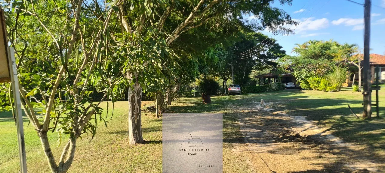 Imagem Sítio à Venda em Itu-SP, . 3 Quartos, 1 Suíte, 2 Salas, 2 Banheiros, 21.222,00 m² de Área.