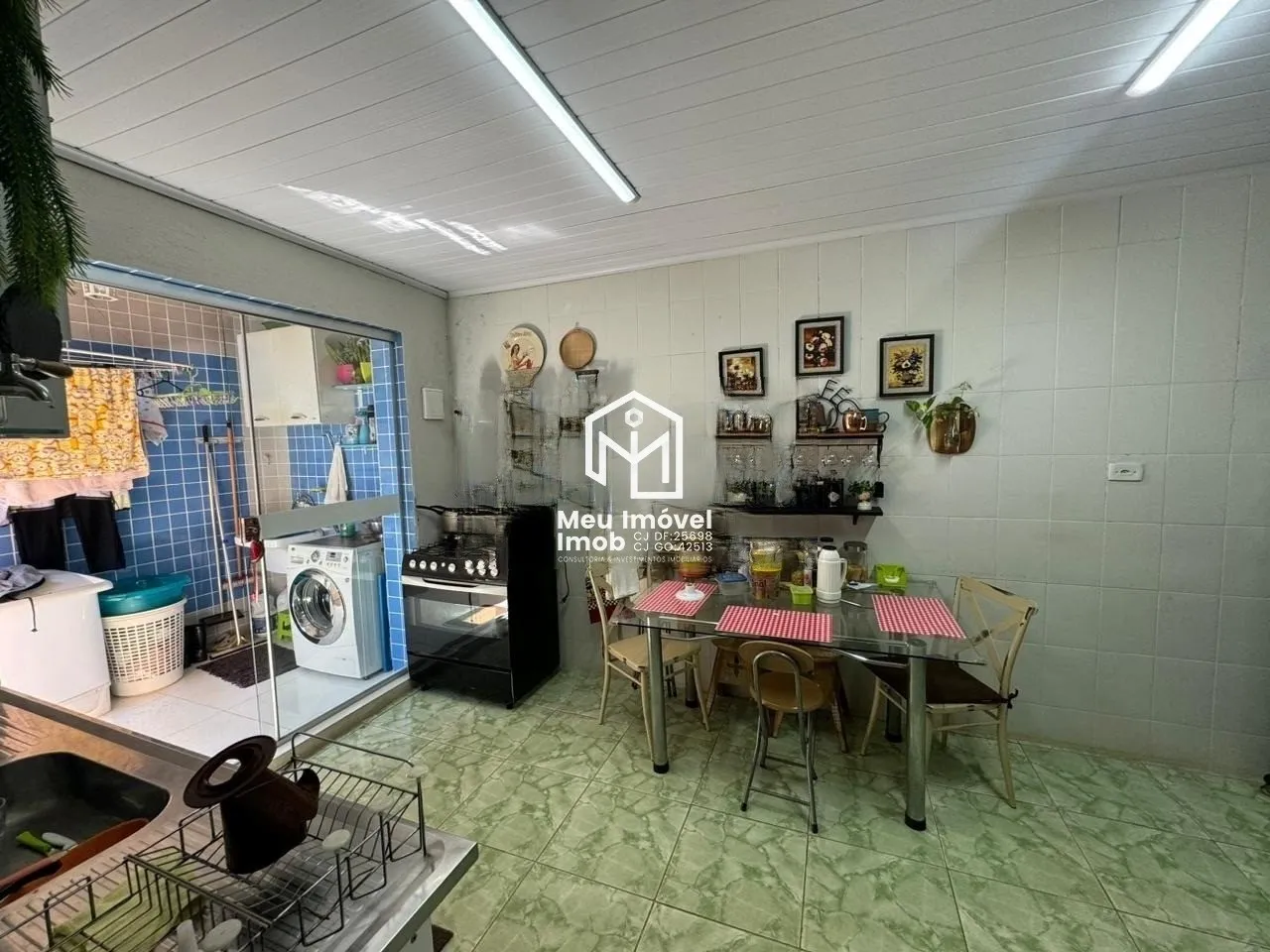 Imagem Casa 3 Quartos 3 Vagas 110m² Piscina Área de Serviço