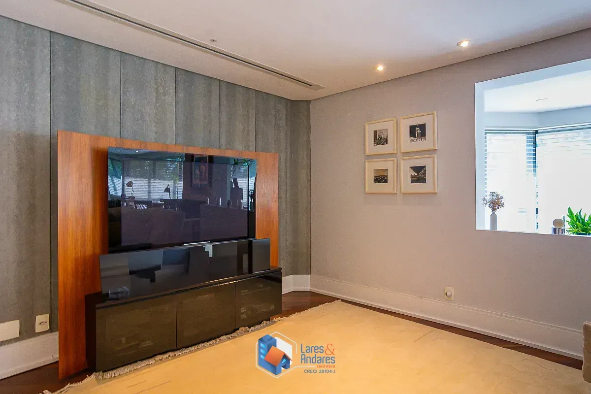 Imagem Apartamento para venda em Morumbi com 4 quartos, sendo 3 suítes, 241m²