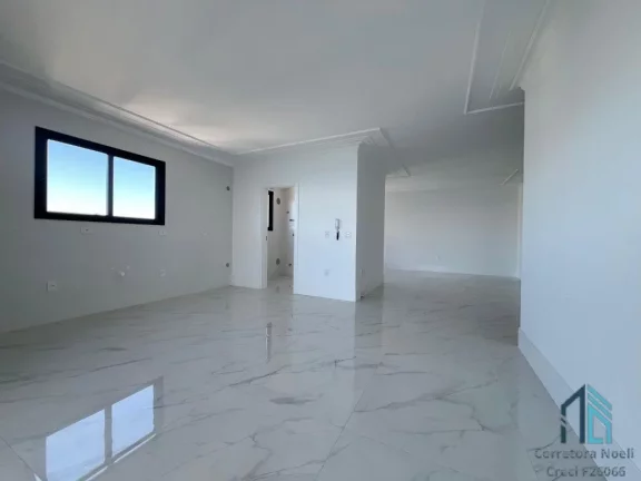 Imagem Apartamento Alto Padrão, 04 suítes, 03 vagas, no Centro de Itapema SC