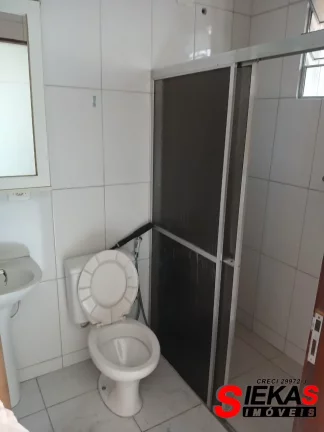 Imagem Galpão Comercial para Locação em São Paulo-SP, Vila Maria Baixa: 5 Salas, 2 Banheiros, 3 Vagas de Garagem, 500m² de Área.