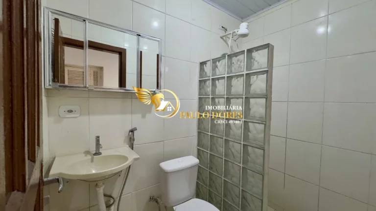 Imagem Casa à Venda na Melhor Localização de Ubatuba a Apenas 50Mtrs da Orla da Praia Itaguá SP