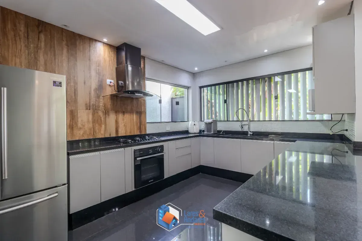 Imagem Casa para venda e locação em Brooklin Paulista com 5 quartos, sendo 5 suítes, 340m²