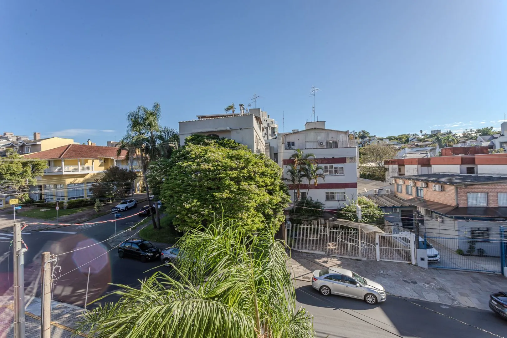 Imagem Casa sobrado no bairro Chácara das Pedras de 3 dormitórios e 2 vagas