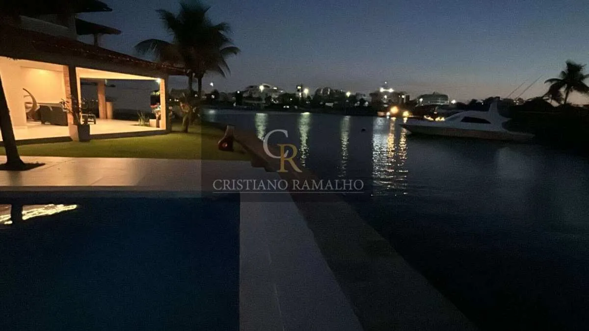 Imagem Casa de condomínio à venda em Cabo Frio, 485,00m2