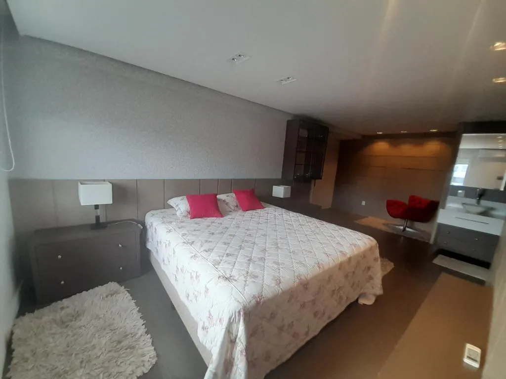 Imagem Apartamento 4 Dormitórios - Bairro Navegantes
