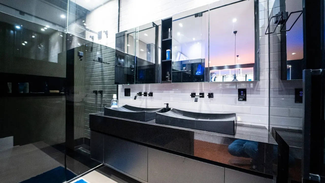 Imagem Magnífica casa à venda em Alphaville Nova Esplanada, Votorantim-SP: 3 quartos, 3 suítes, 2 salas, 4 banheiros, 4 vagas - 414,93 m².