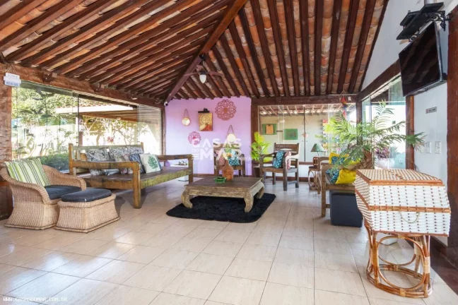 Imagem Casa Frente Mar para Temporada em Armação dos Búzios / RJ no bairro Ferradura