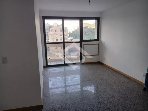 Imagem Vende Cobertura Duplex 180m2 com 4 quartos - 2 suítes e 2 vagas