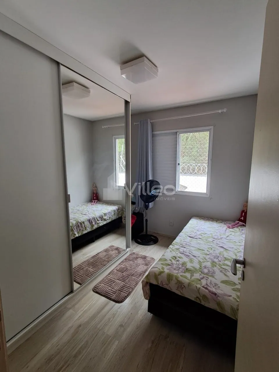 Imagem Apresentamos esta excelente casa em condomínio no Villagio di Lucca, localizado no Jardim São Clar...