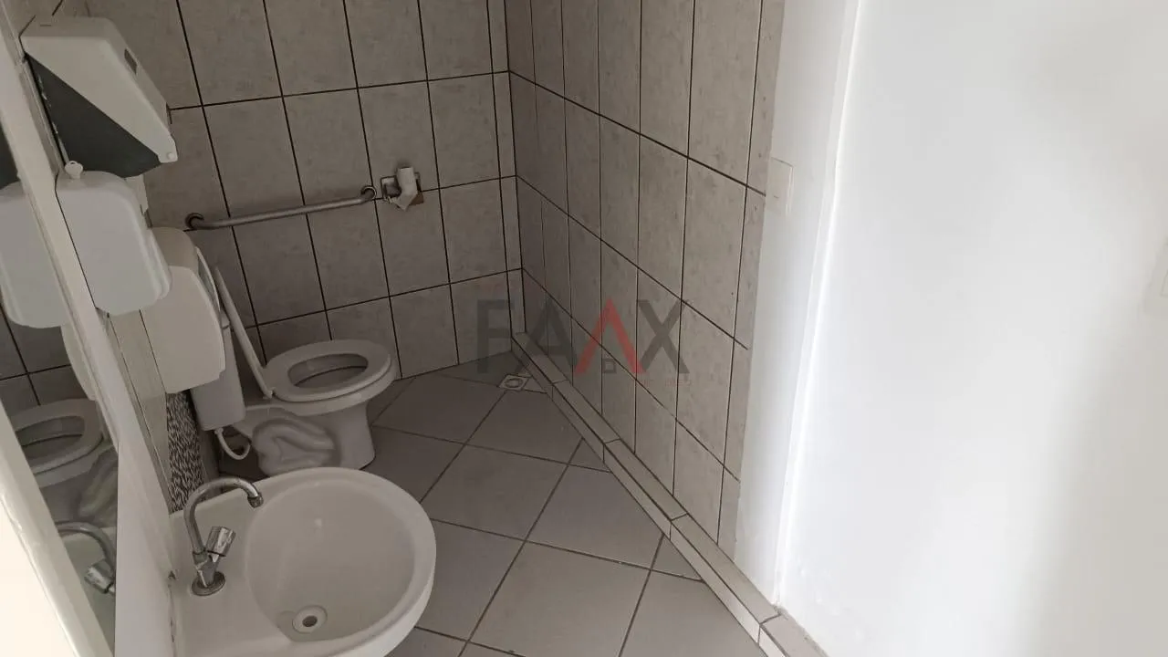 Imagem Sala Comercial para locação bem localizada no CENTRO, GUARAPUAVA - PR