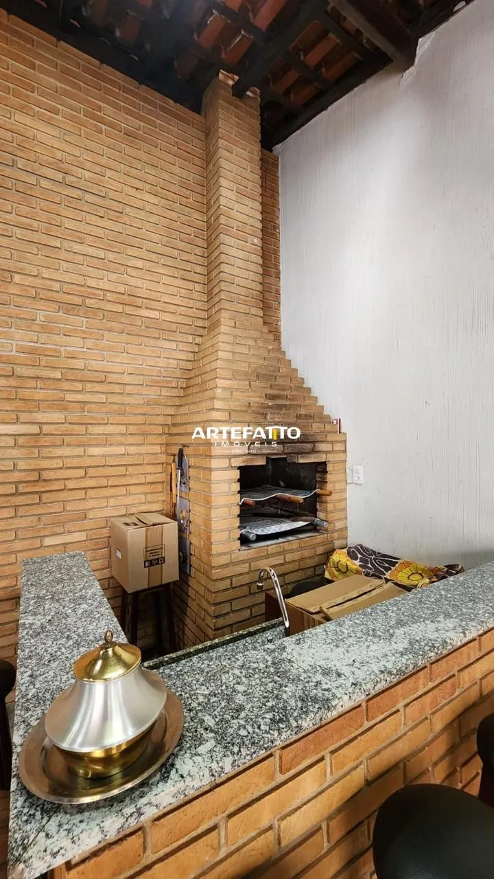 Imagem Casa na Avenida Santa Cruz para comércio