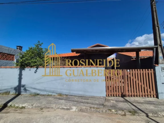 Imagem Belíssima Casa 2 dormitórios e Edícula a Apenas 500m da Praia de Massaguaçu