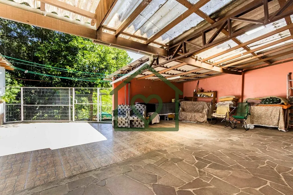 Imagem CASA DE 149m² NO CONDOMÍNIO JARDIM MEDIANEIRA, COM 3 QUARTOS, 2 BANHEIROS, SALA, COZINHA ESPAÇOSA...