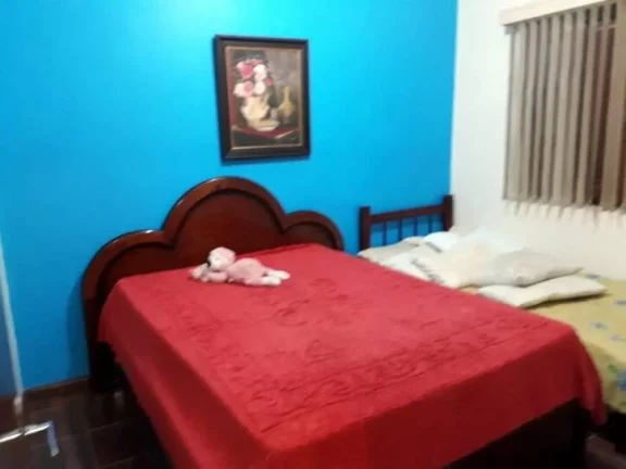 Imagem CASA LADO PRAIA EM 3 LOTES COM PISCINA