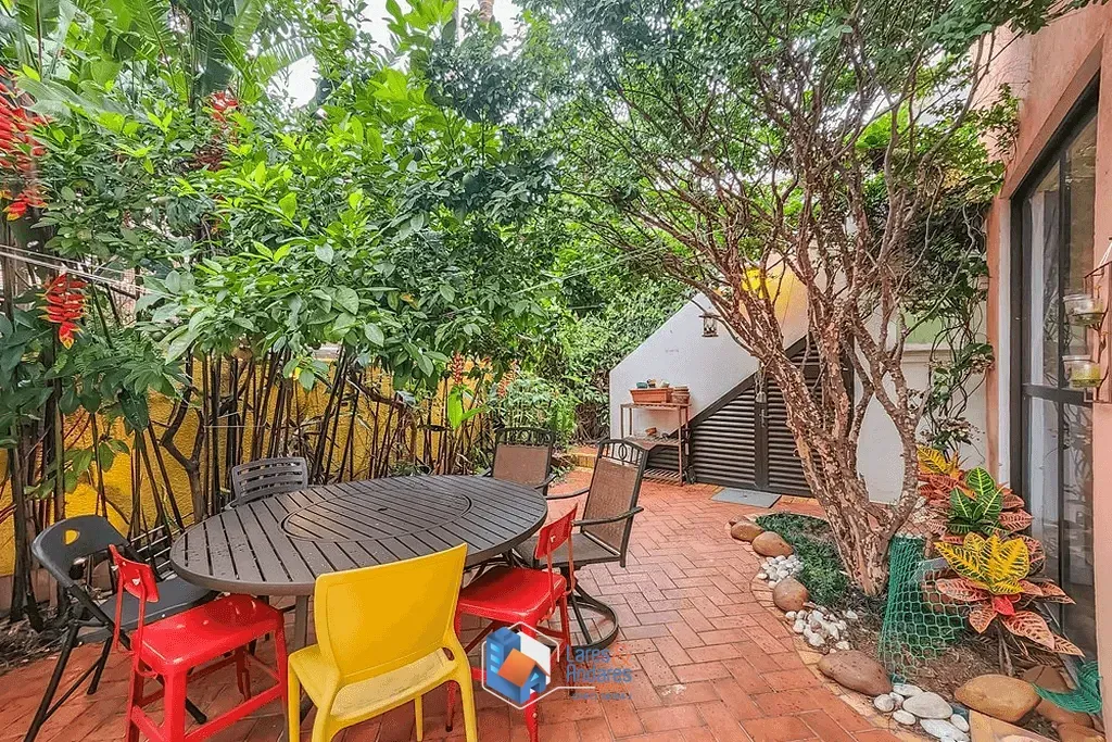 Imagem Casa em Condomínio à venda 3 Quartos 3 Suites 3 Vagas 330M² Rio Pequeno São Paulo - SP