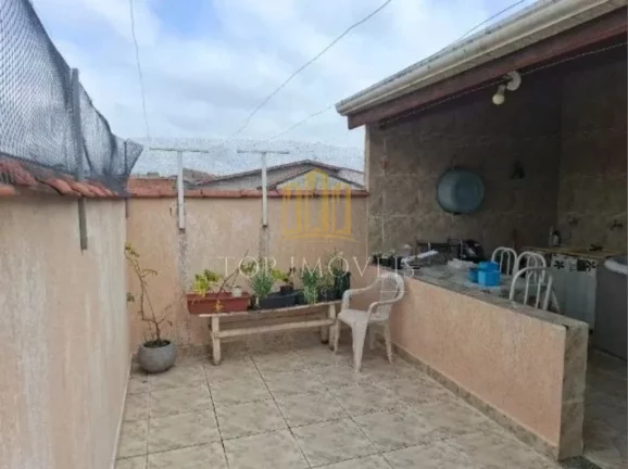 Imagem Oportunidade no Alto de Santana - SJC! Casa à venda com 3 dormitórios (1 suíte) + churrasqueira! Se você busca conforto, praticidade e uma localização privilegiada, essa é a casa ideal para você!