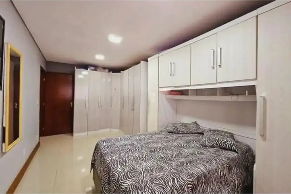 Imagem Casa em Mário Quintana