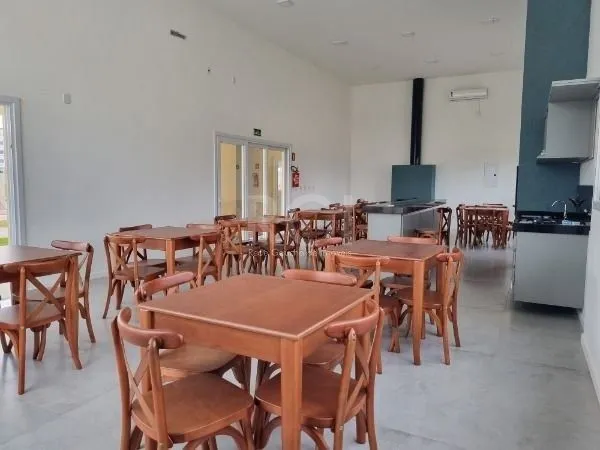 Imagem Casa NOVA no Condomínio Jardins do Condado de 3 dormitórios e 2 vagas