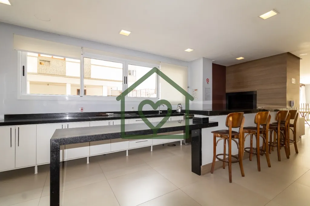 Imagem Exclusivo - Apartamento com Vista Deslumbrante no Petrópolis 
 
Encante-se com este maravilhoso apa...