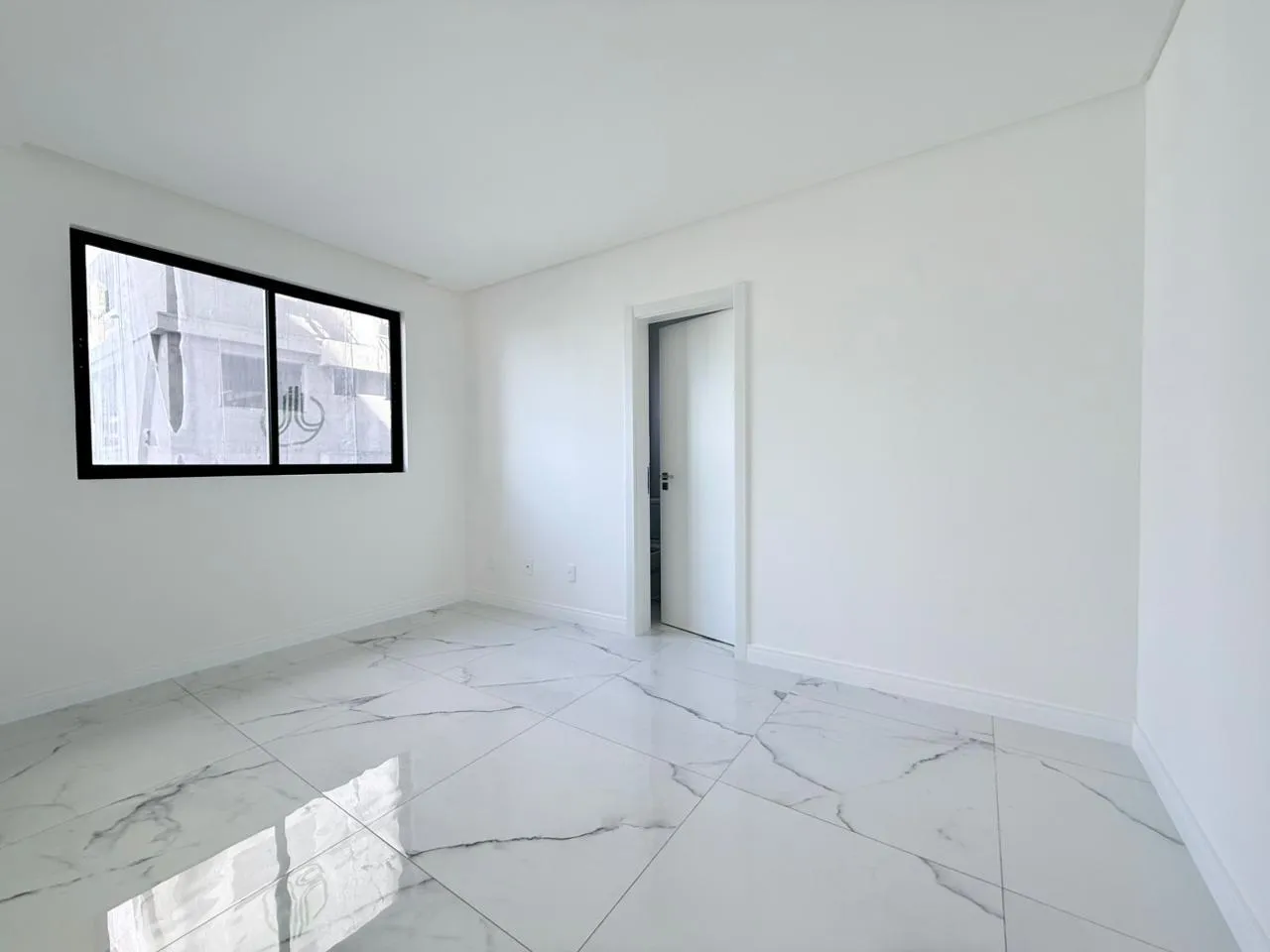 Imagem Apartamento à venda com 130.52m2 por R$ 1.900.000,00
