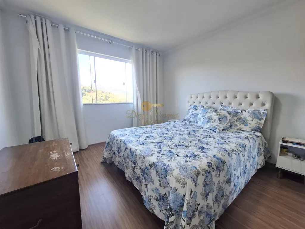 Imagem Casa em Condomínio para Venda em Teresópolis / RJ no bairro Barra do Imbuí