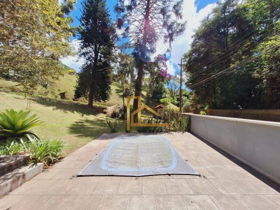 Imagem Casa com 3 dormitórios à venda, 175 m² - Parque do Imbui - Teresópolis/RJ