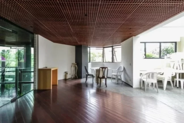 Imagem Vende-se linda Cobertura de 179m², toda reformada e com uma vista deslumbrante de São Paulo!!