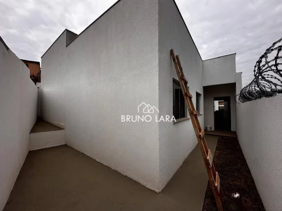 Imagem Casa à venda, bairro Planalto em São Joaquim de Bicas.