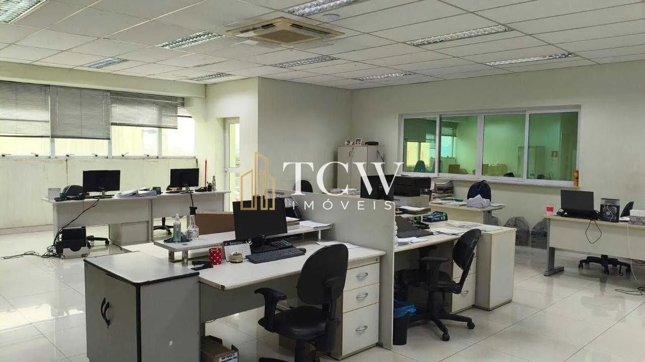Imagem Galpão Industrial e Logístico para Locação em Guarulhos/SP | 13.000 m² | ZAE-2 | 7 Docas