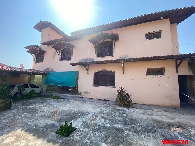 Foto do imóvel Casa com 5 Quartos à Venda, 167 m² em Avenida Léa Pompeu, 339 - Jardim das Oliveiras, Fortaleza - CE